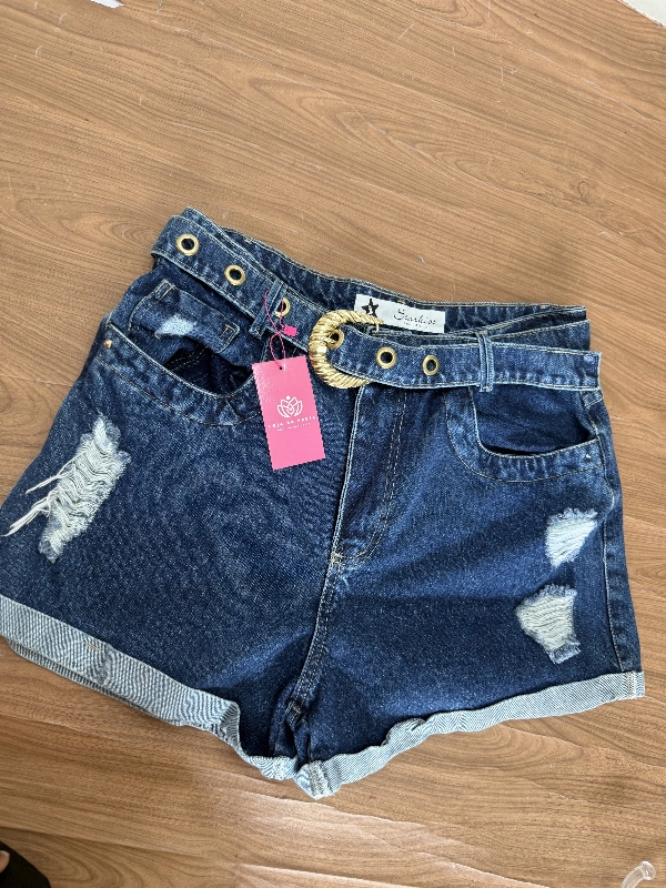 Short jeans