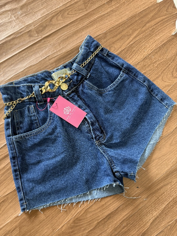 Short jeans